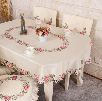 COMO HACER UN HERMOSO MANTEL OVALADO CON PATRONES